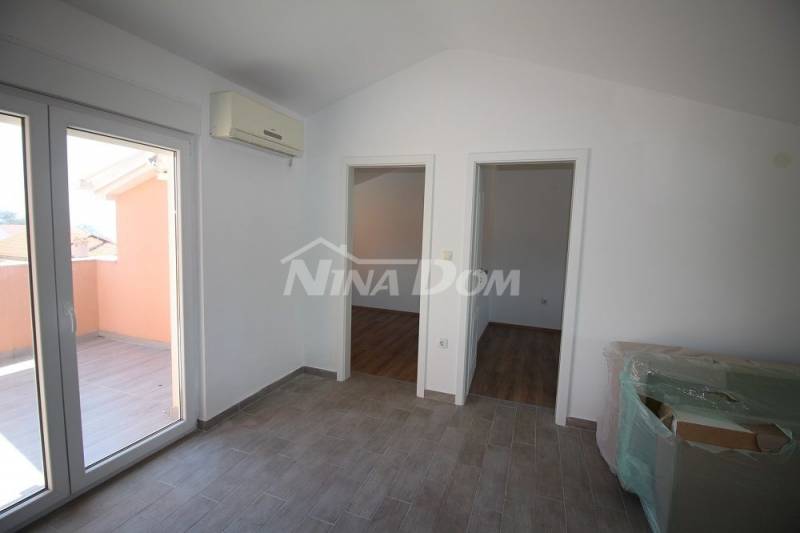 Apartmán 100 m. od pláže, výhled, dvě patra. - 14