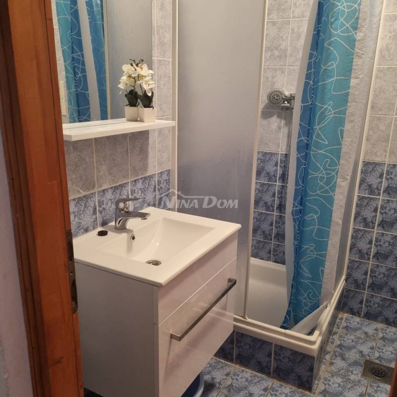 Apartmán s jednou ložnicí, první patro, moře 160 metrů - 5