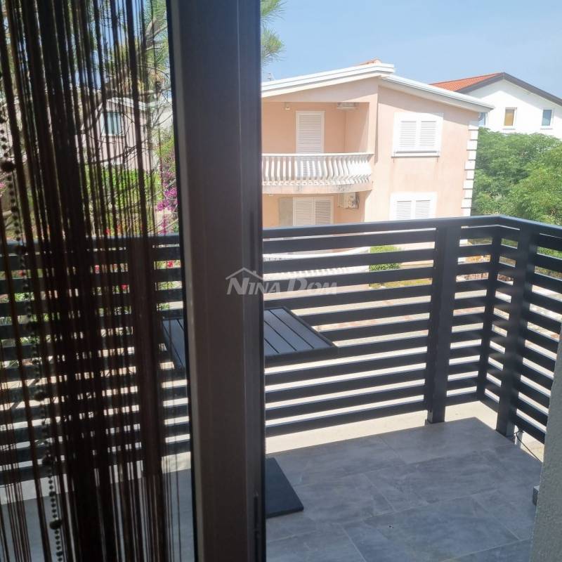 Apartmán s jednou ložnicí, první patro, moře 160 metrů - 7