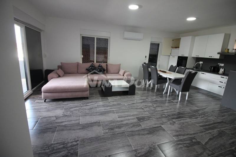 Apartmán se třemi ložnicemi, první patro S4 - 11