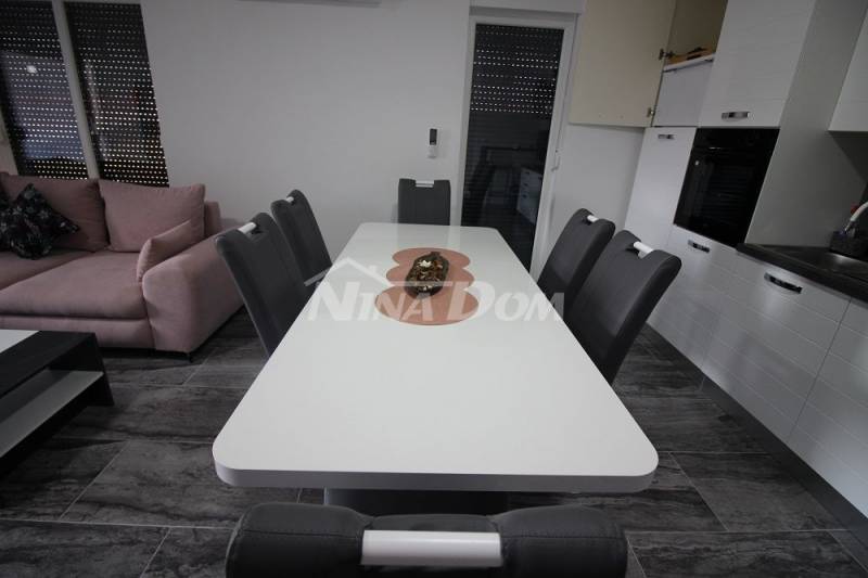Apartmán se třemi ložnicemi, první patro S4 - 13