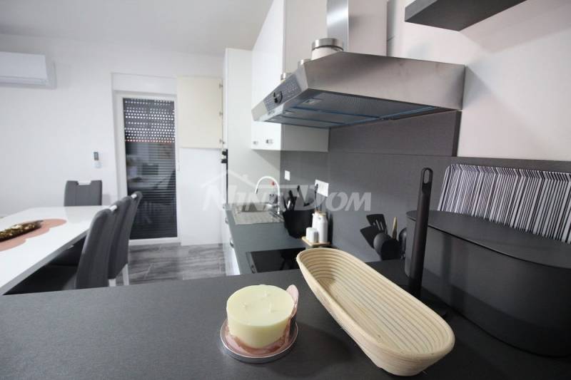 Apartmán se třemi ložnicemi, první patro S4 - 14