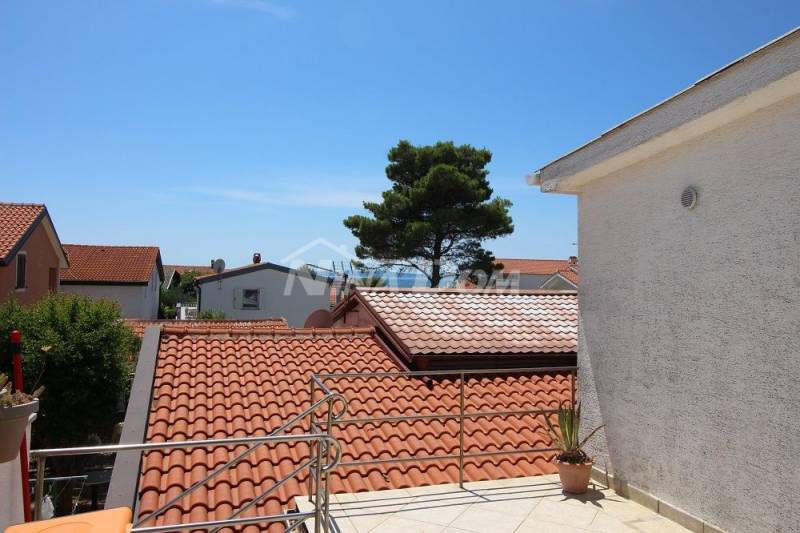 Dva apartmány na jižní straně ostrova Vir - 9