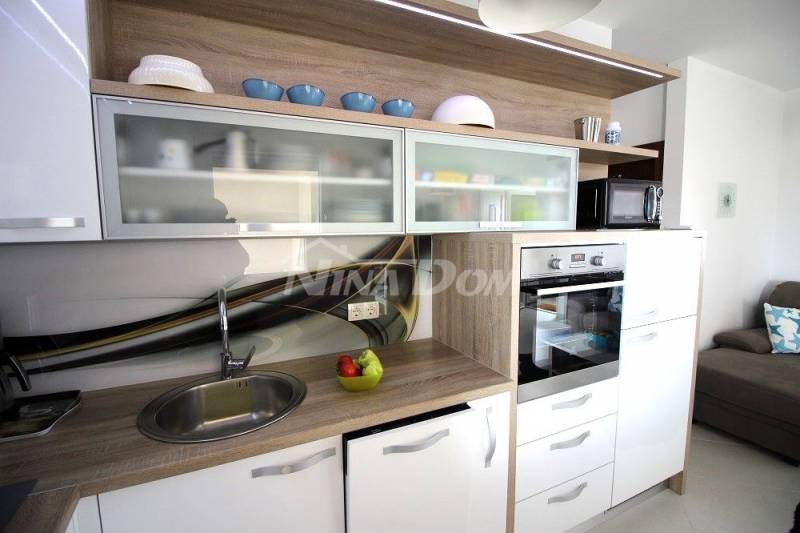 Dva krásně zařízené apartmány se prodávají jako balíček. - 5