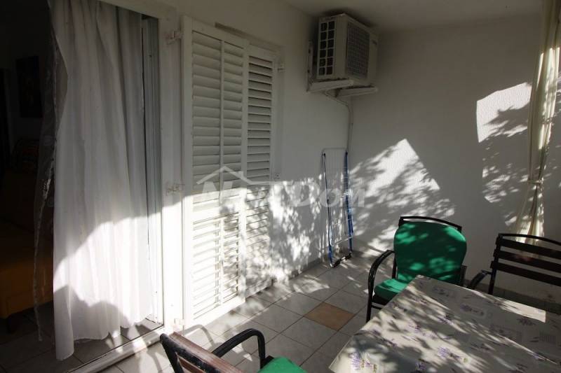 Apartmán v 1. patře kondominia, 100 metrů od moře - 11