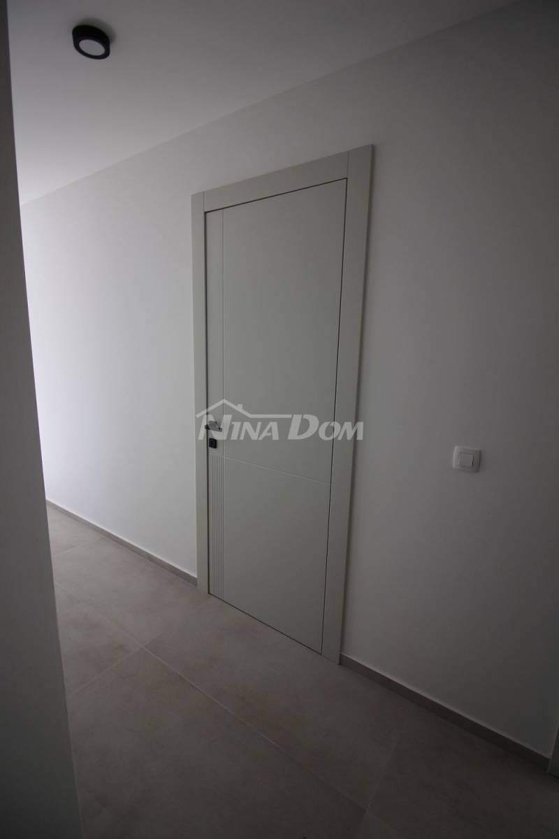 Nová budova, krásně zařízené apartmány, jižní strana - 8