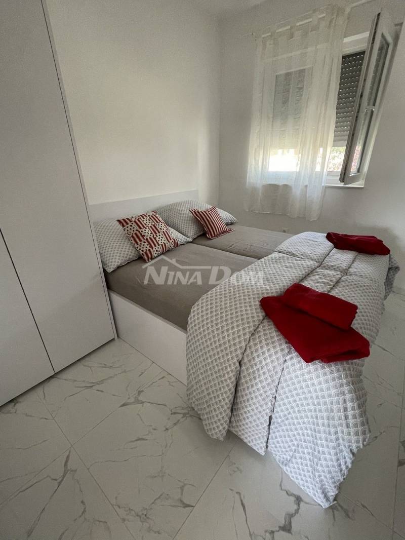 Jižní strana ostrova Vir, dvoupokojový apartmán 130 od moře - 9