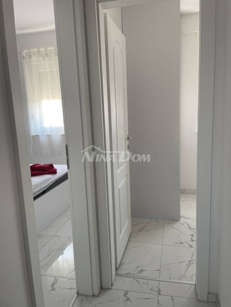 South side of the island of Vir, two-bedroom apartment with a view - 13