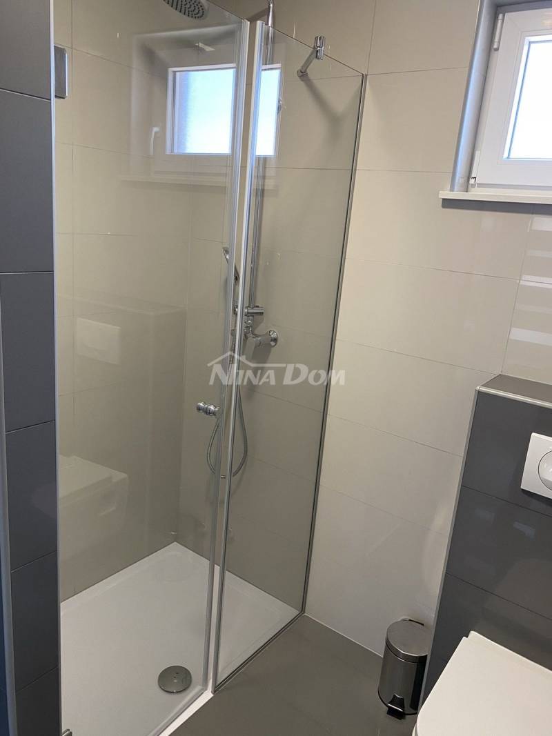 Byt na jižní straně s krásným výhledem na moře - 8