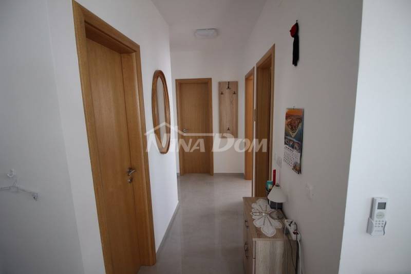 Jižní strana, 1 řada k moři, přízemí - 4