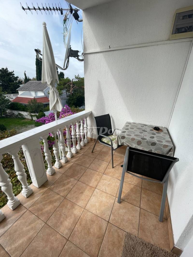 BYTOVÝ DŮM - PRIVLAKA - 6 APARTMÁNŮ - 7