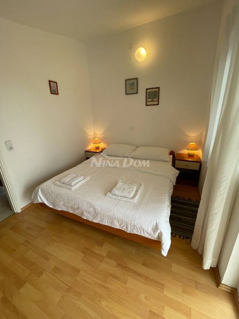 BYTOVÝ DŮM - PRIVLAKA - 6 APARTMÁNŮ - 13