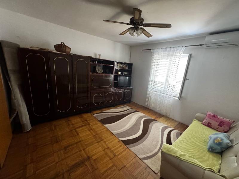 Apartmánový dům Privlaka - centrum města - 300m od moře - 7