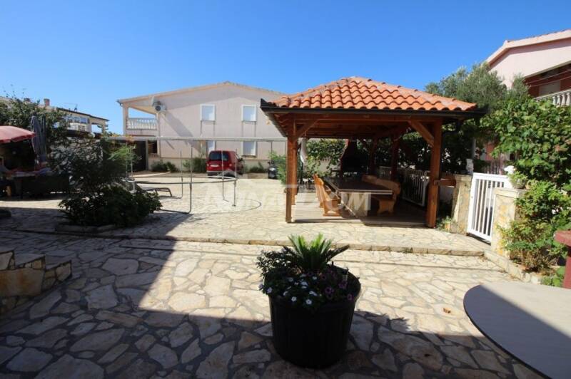 Apartmanska kuća 8 apartmana 450 met.do plaže - 5