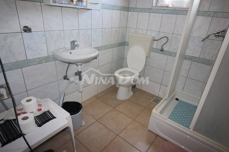 Apartmánový dům 140 metrů od moře - 14