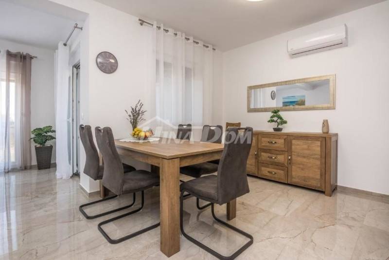 Apartmánový dům 150 metrů od moře - 7