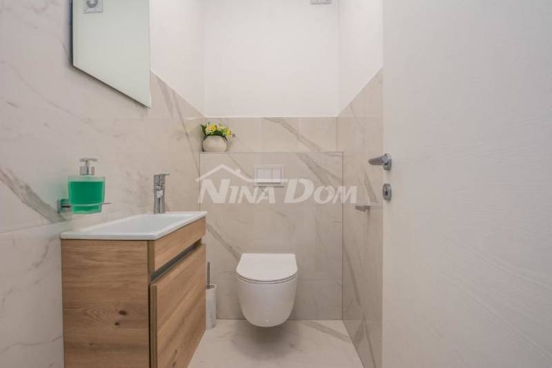 Apartmánový dům 150 metrů od moře - 10