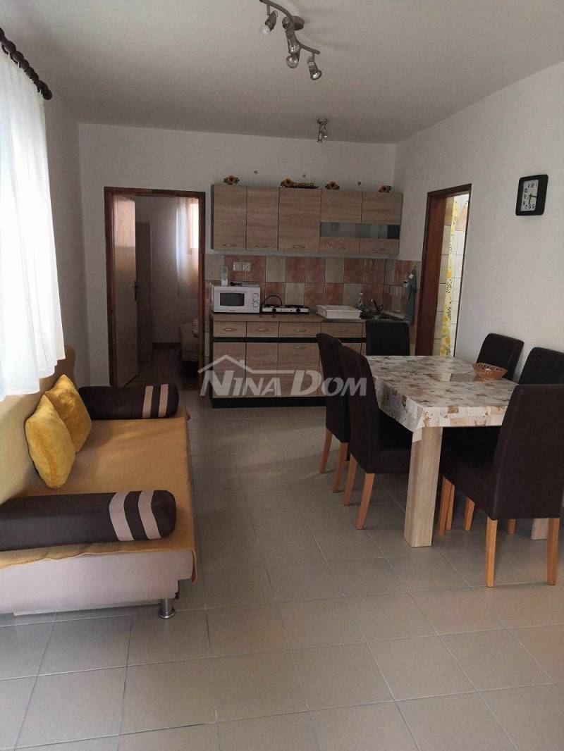 Nemovitost se 4 apartmány - 5