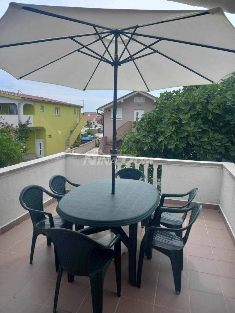 Nemovitost se 4 apartmány - 7