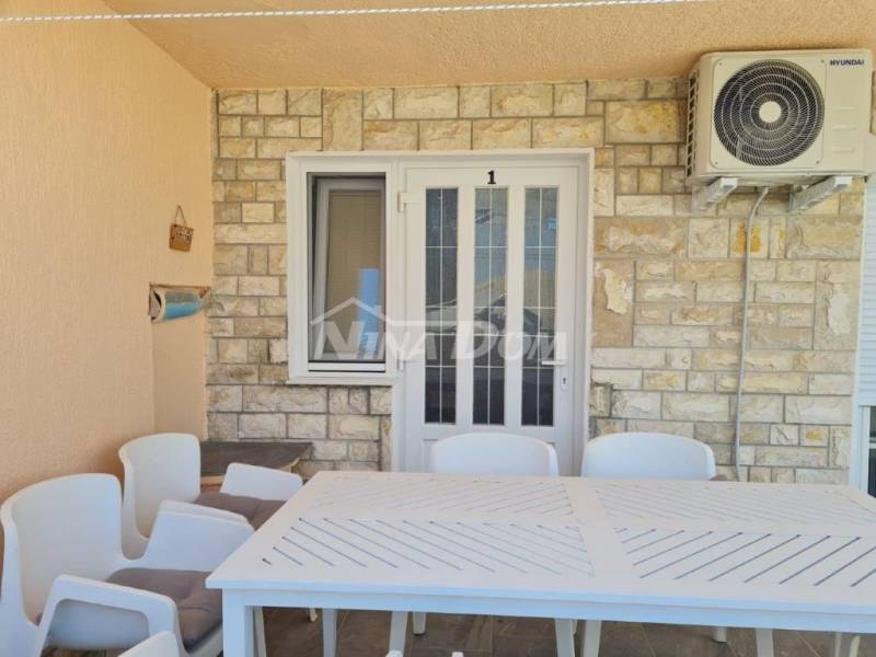 Jižní strana, 4 apartmány, 100 metrů od pláže - 5
