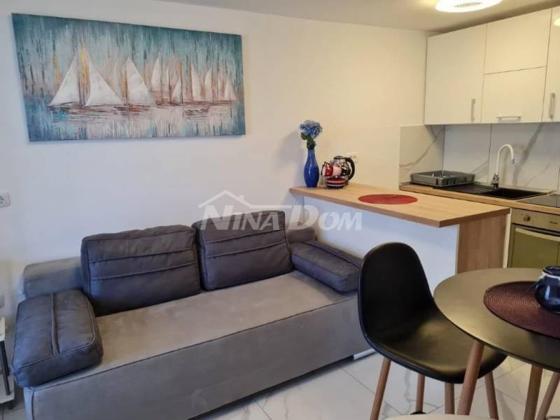 Jižní strana, 4 apartmány, 100 metrů od pláže - 7