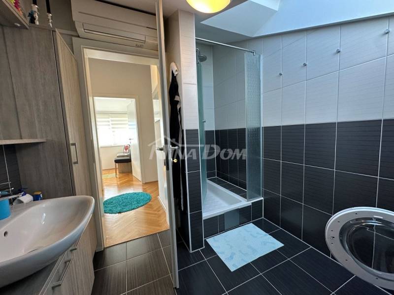 Biograd na Moru – Zařízený apartmán blízko centra a pláže - 7