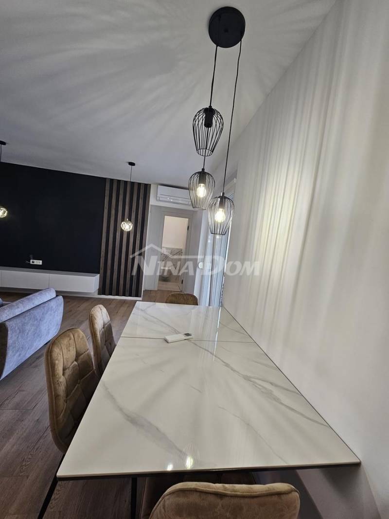 Petrići byt 3+1 se zahradou, novostavba, zařízený - 9