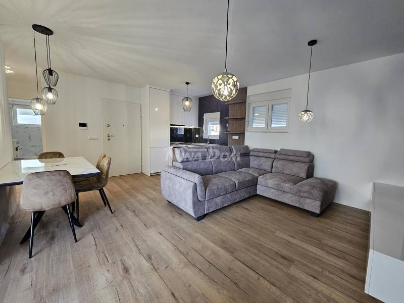 Petrići three bedroom apartment with garden, new building, furnished - 2