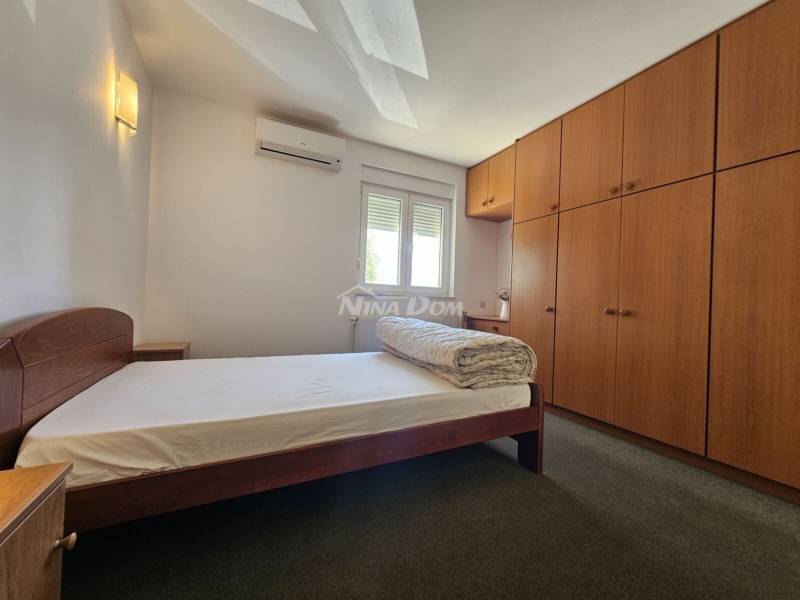 Ugljan house in the center of town, peaceful and quiet location - 12