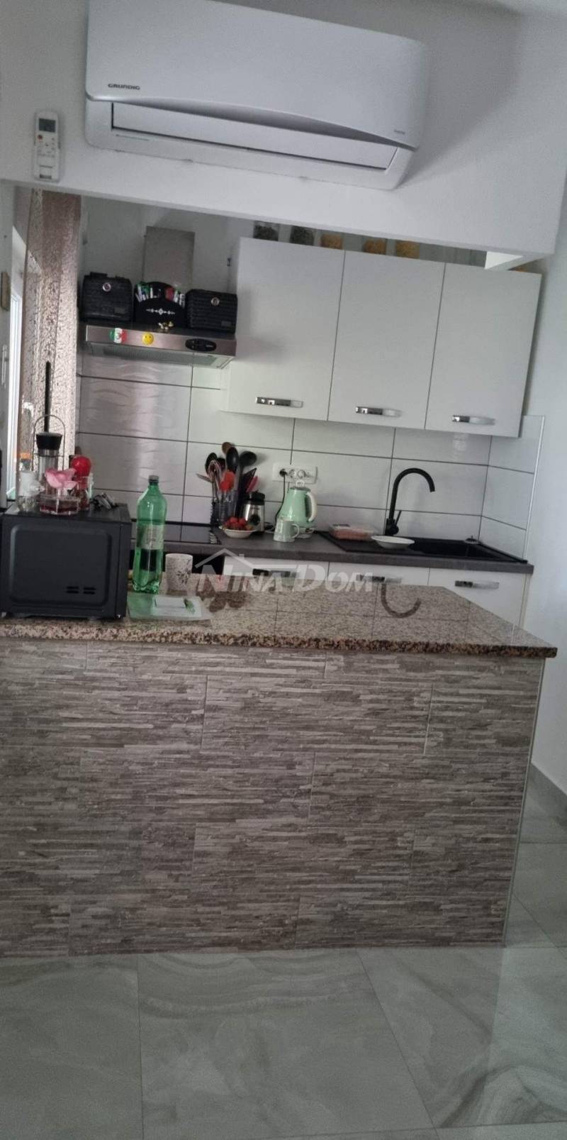 Dvojdům se dvěma zařízenými apartmány - 5