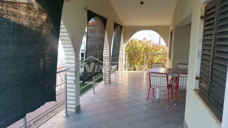 Rekreační objekt (polovina) se dvěma samostatnými apartmány - 4