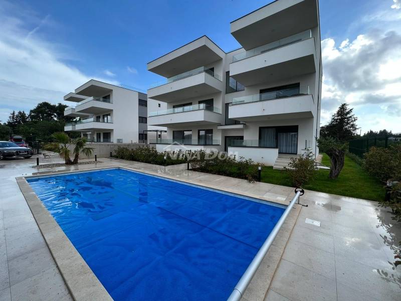 Luxusní dvoupokojový apartmán Ugljan se společným bazénem a letní kuchyní - 2