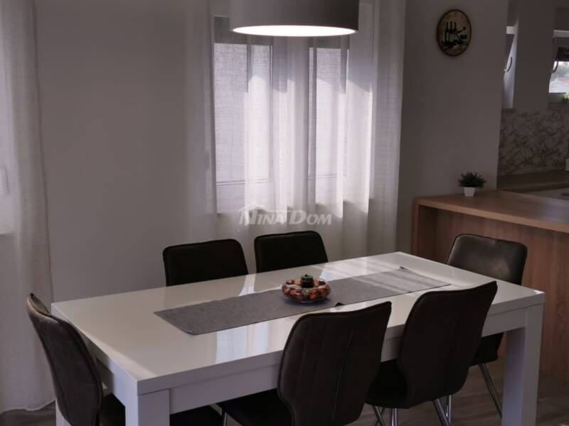 Luxusní apartmán s výhledem na moře, 2. patro, centrum ostrova Vir - 6