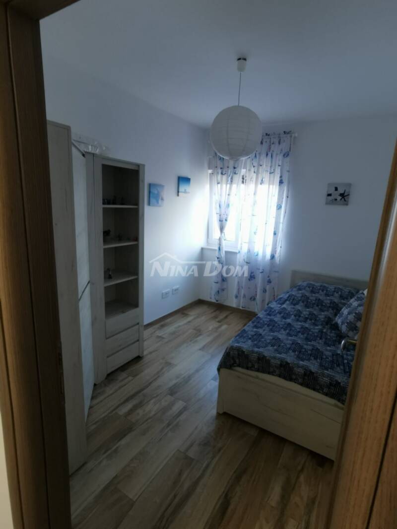 Luxusní apartmán s výhledem na moře, 2. patro, centrum ostrova Vir - 13
