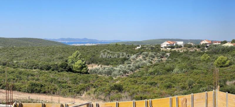 Luxusní vila s bazénem a panoramatickým výhledem na zadarské souostroví - 4