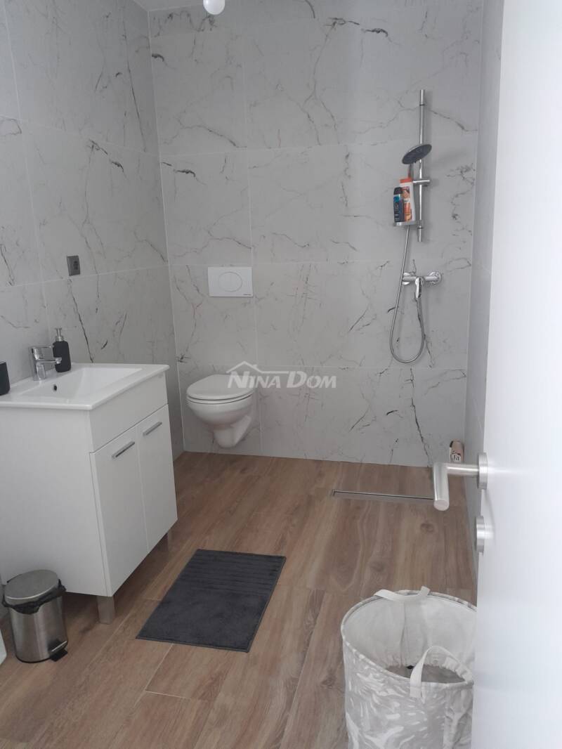 House 50 m from the sea, completely renovated on the outside, ground floor inside. - 10