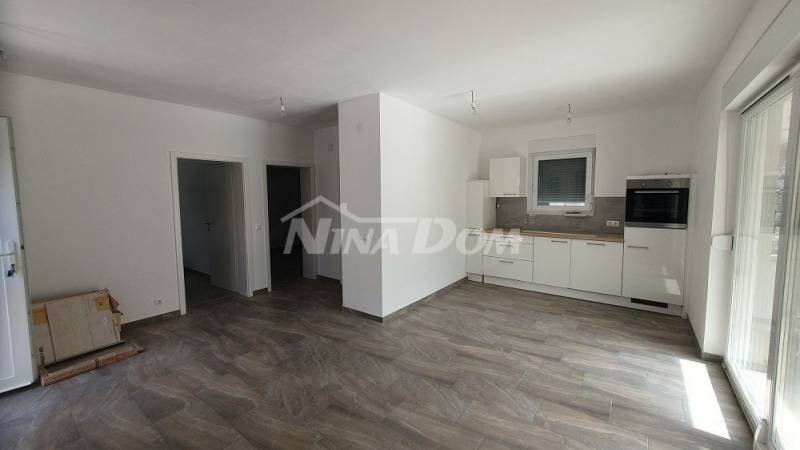 Nově postavená nemovitost se dvěma krásnými dvoupokojovými apartmány. - 5