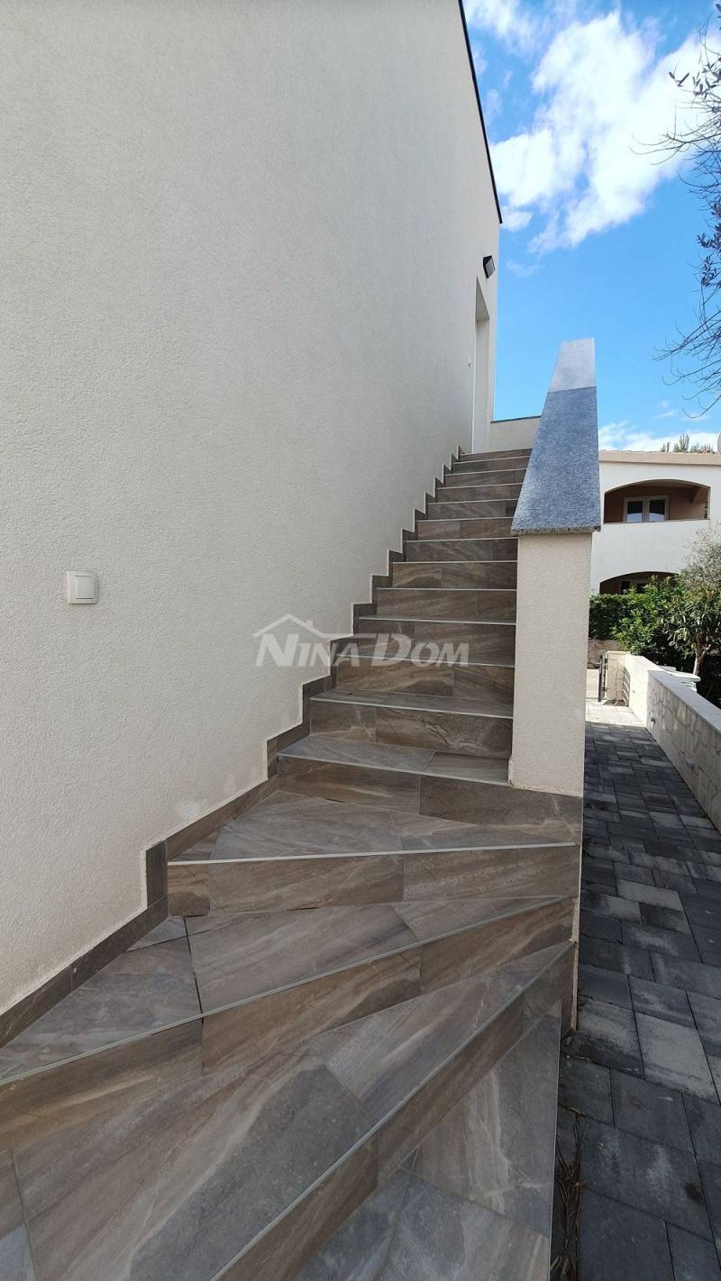 New construction, quiet and dead-end street 500 meters from the sea - 9