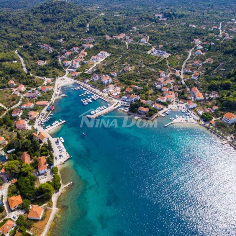Lukoran stavební pozemek s panoramatickým výhledem - 1