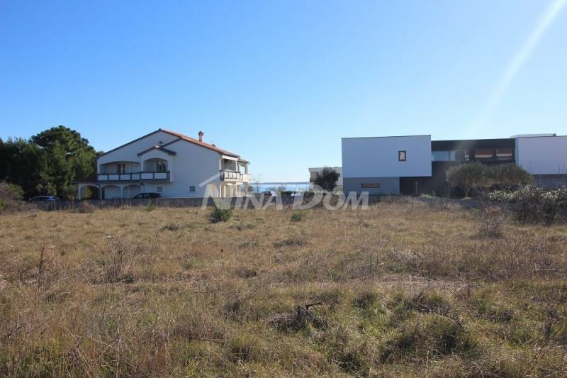 Jižní strana ostrova Vir, blízko centra, 140 m od moře podle plánu UPU. - 4