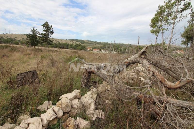 Stavební pozemek dle plánu UPU 80€/m2 - 1