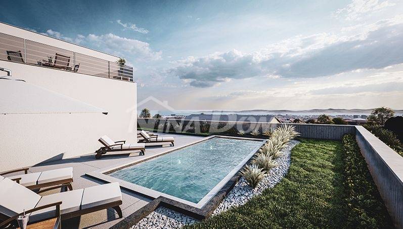 Prodej! Pozemek se stavebním povolením a panoramatickým výhledem - 6