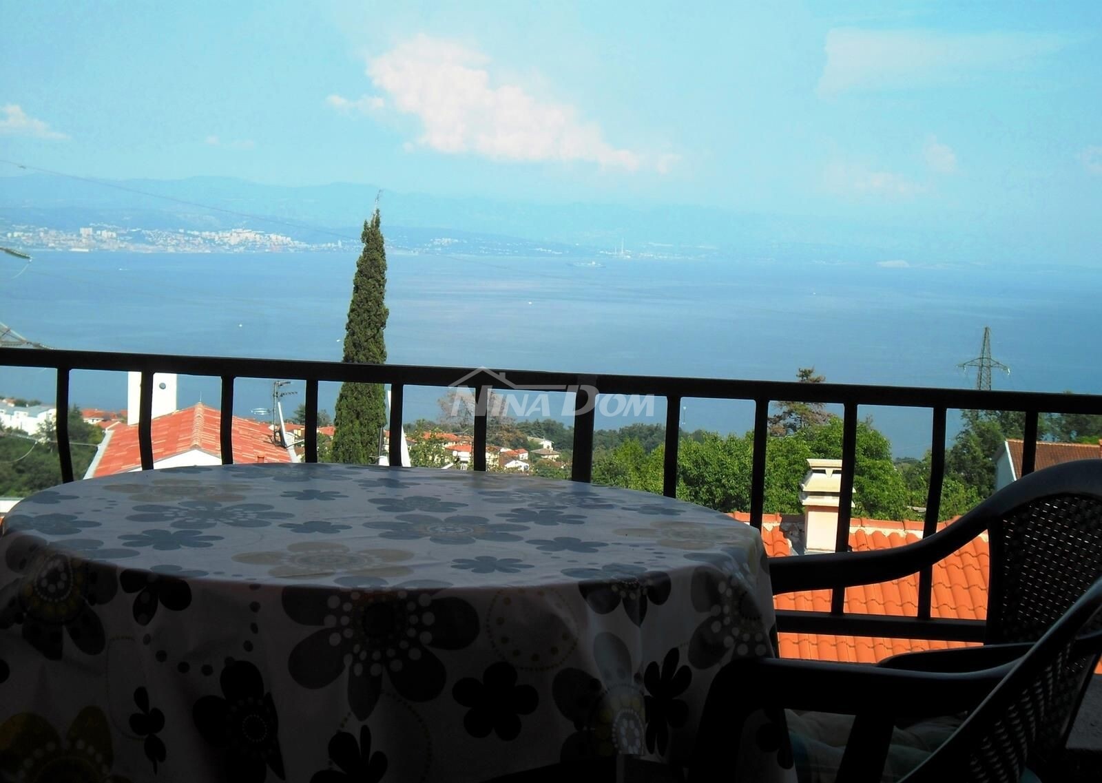 Apartmanska kuća sa panoramskim pogledom na more u Opriću, Opatija