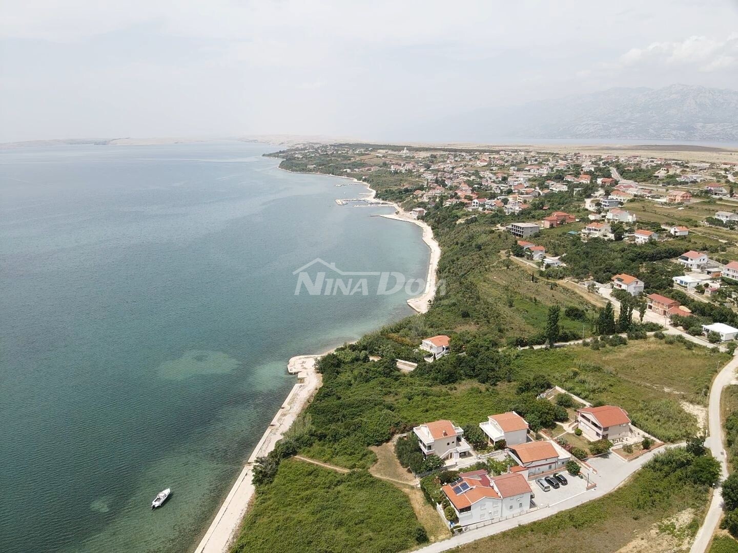 První řada k moři stavební pozemek