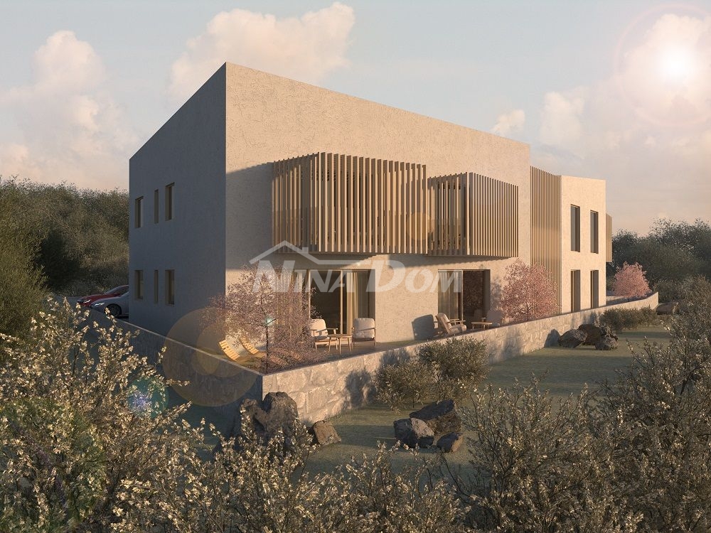 Dvoupokojový apartmán v prvním patře, v blízkosti centra, 400 metrů od pláže Jadro