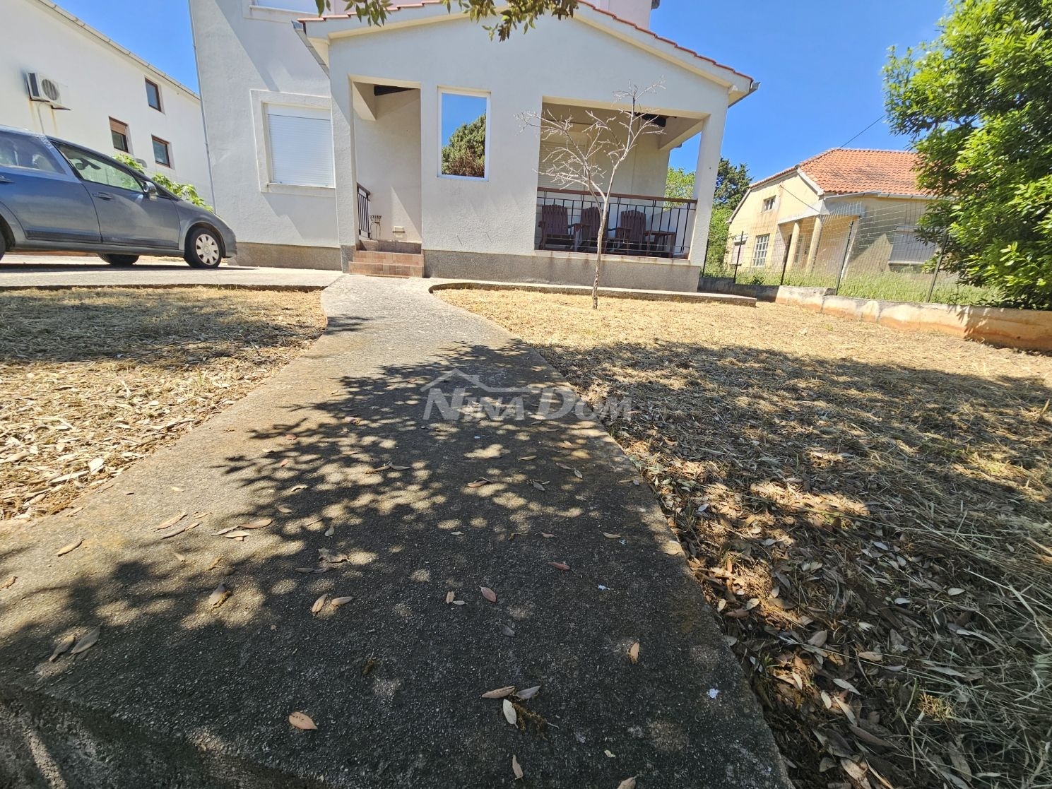 Ugljan house in the center of town, peaceful and quiet location
